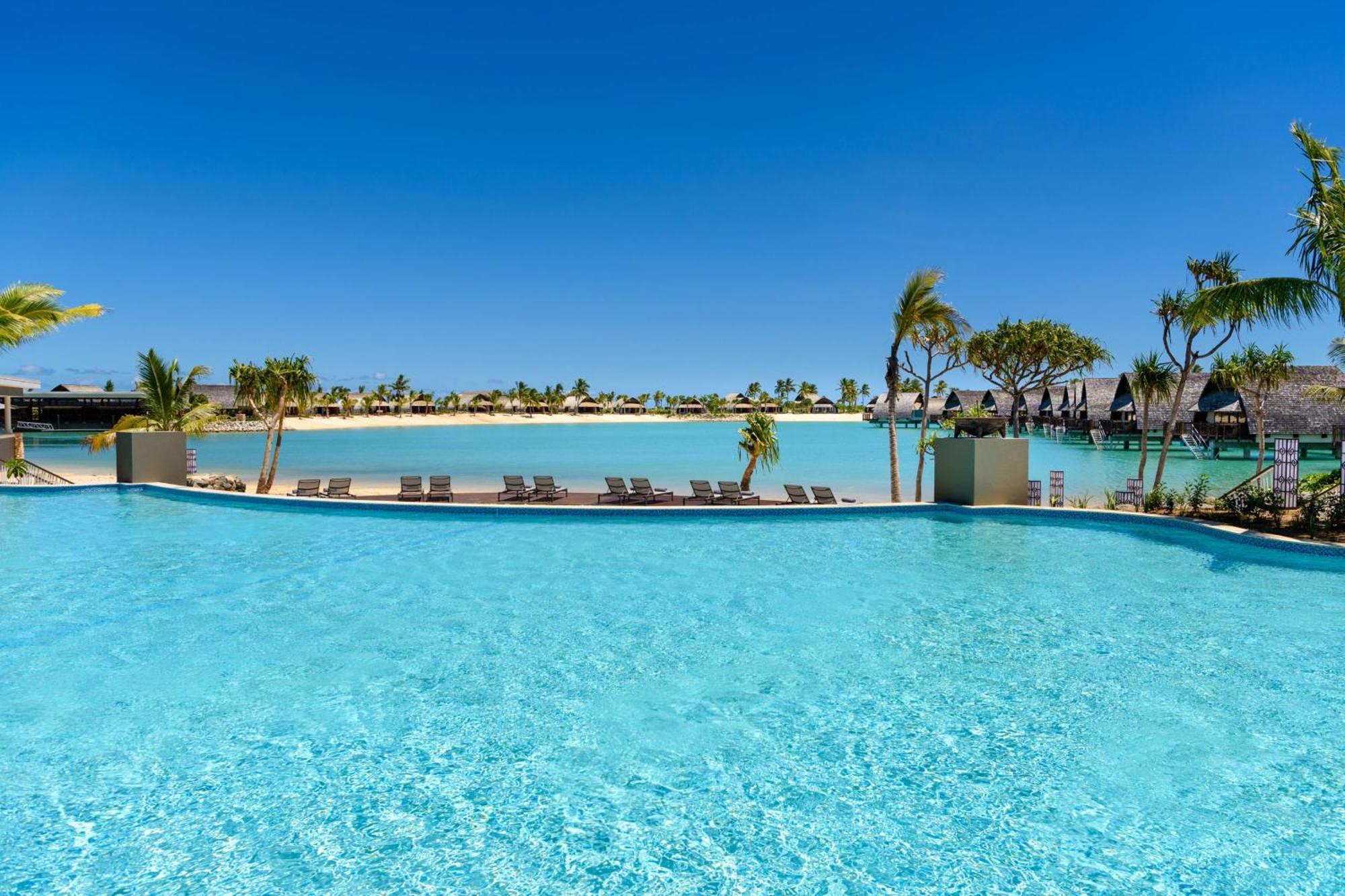 Fiji Marriott Resort Momi Bay Exteriör bild The Lagoon at the Star Gold Coast